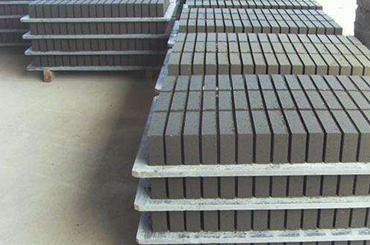 <a href=http://m.hncctv.com.cn/ target=_blank class=infotextkey>免燒磚托板</a>